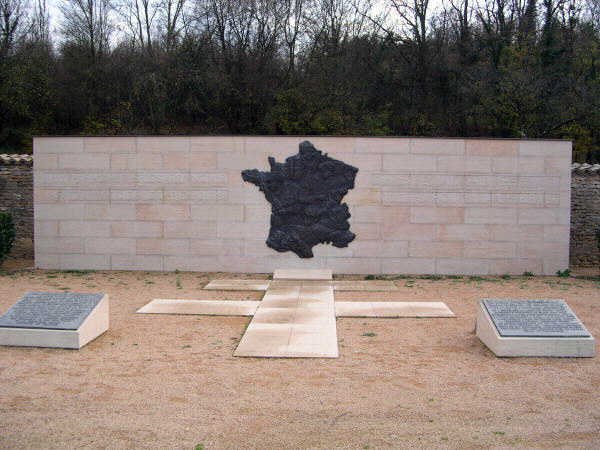 Monument des SAS à Sennecey le Grand